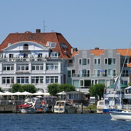 Hotel Deutscher Kaiser Lübeck Exterior foto